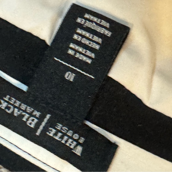 White House Black Market Black and White Striped Mini Skirt - Picture 4 of 6